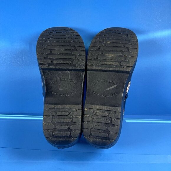 Easy Work by Easy Street Non Slip Black Skeleton Clogs Women's Shoe Size 5.5 - Picture 8 of 10